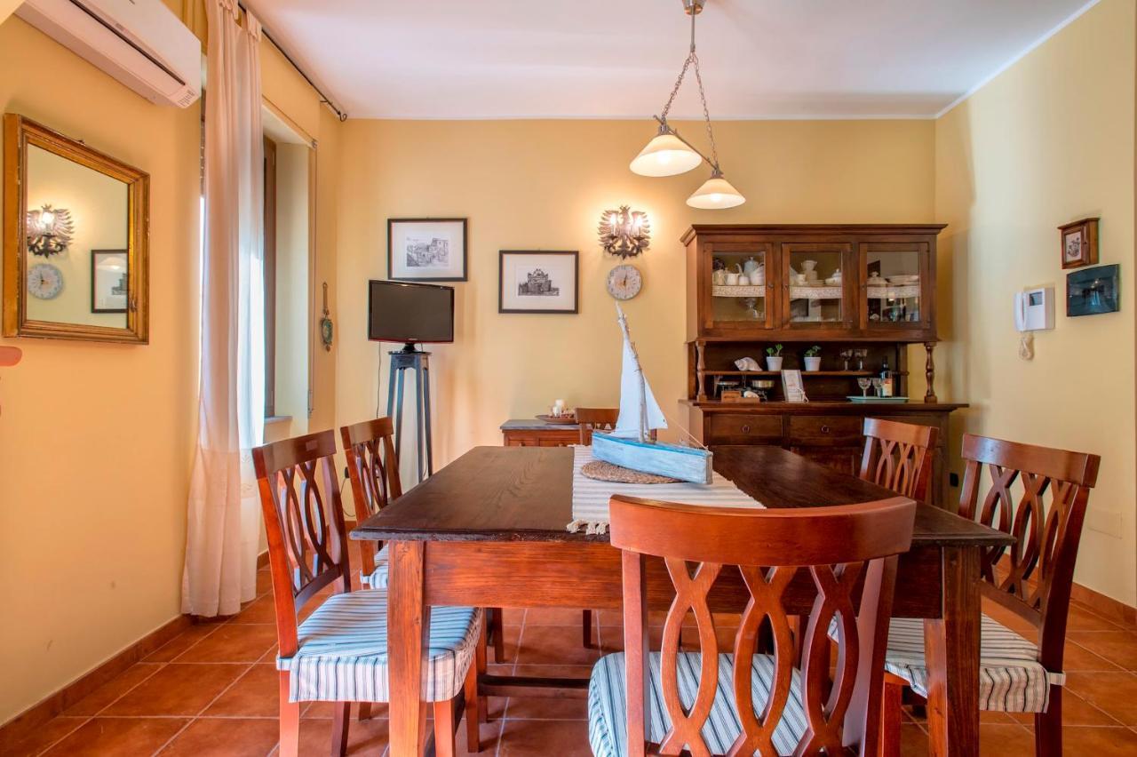 Sardinia Re - Foscolo 8 Apartment Alghero Ngoại thất bức ảnh